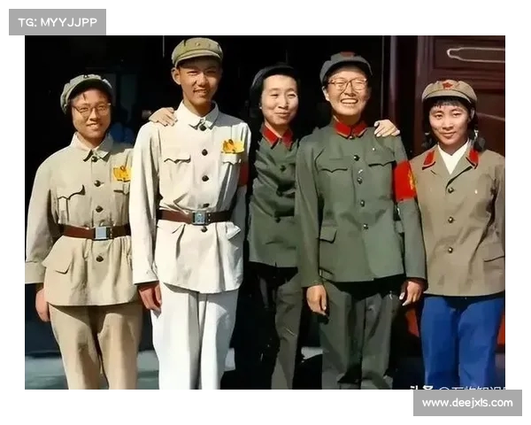 林彪老照片揭示幸福家庭时光:笑容满面的背后 林彪老照片揭示幸福家庭时光:笑容满面的背后